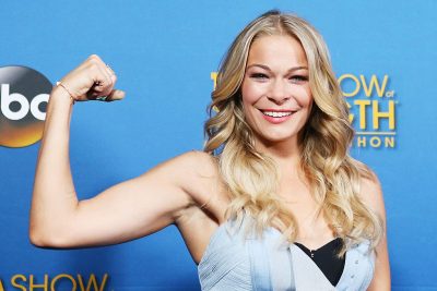 LeAnn Rimes With A Strong Biceps
