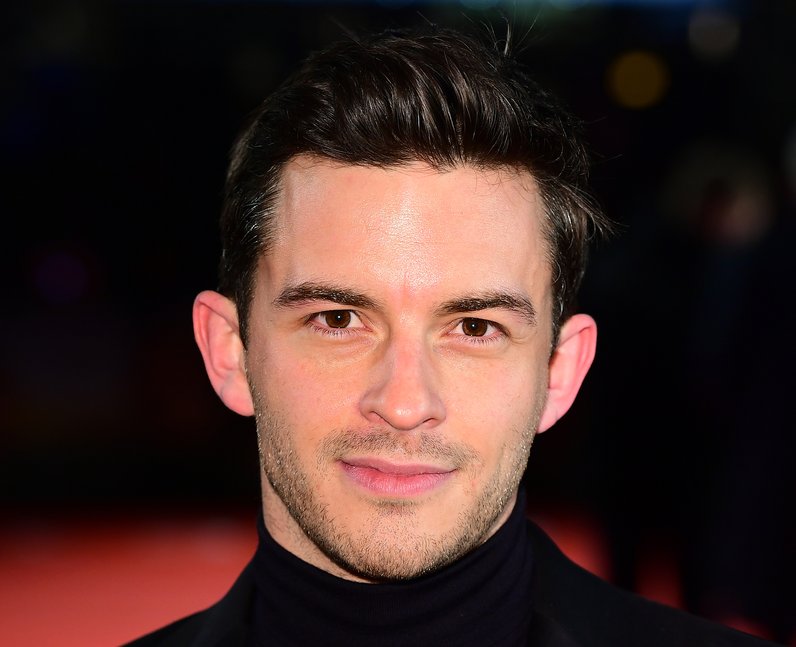 Jonathan Bailey Weight Body Measurements