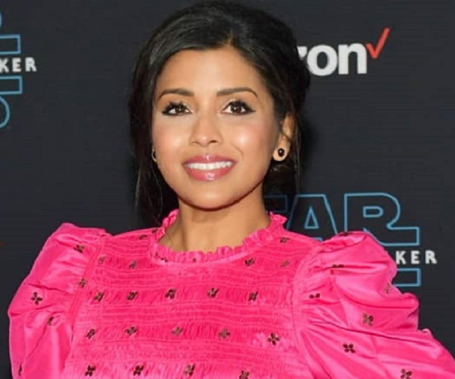 Tiya Sircar Bra Size Height Weight