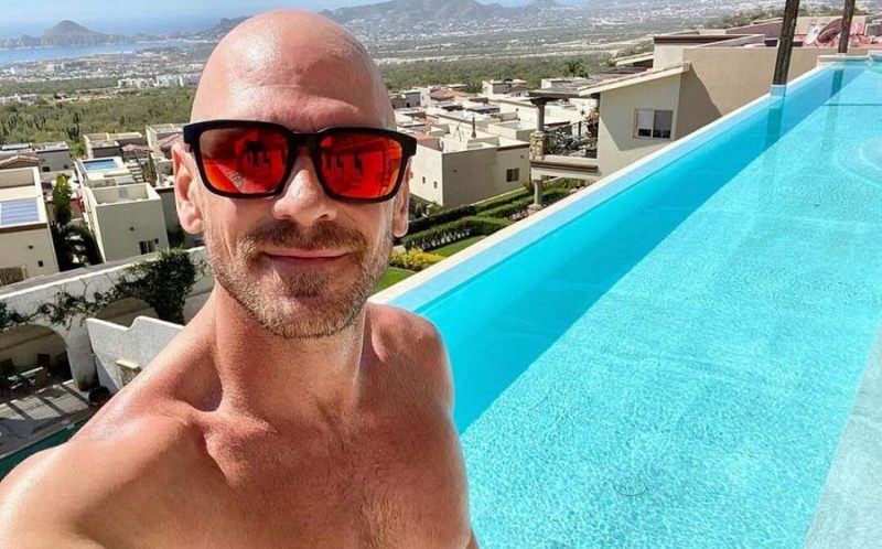 Johnny Sins Weight Body Measurements