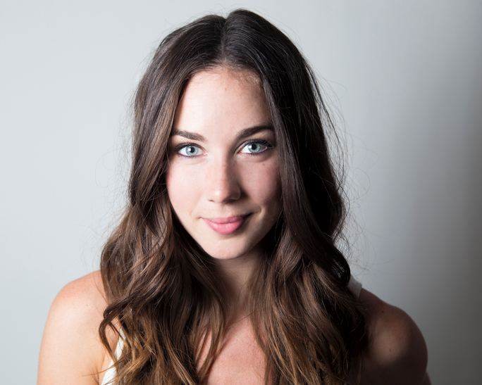 Lyndon Smith Bra Size Body Measurements