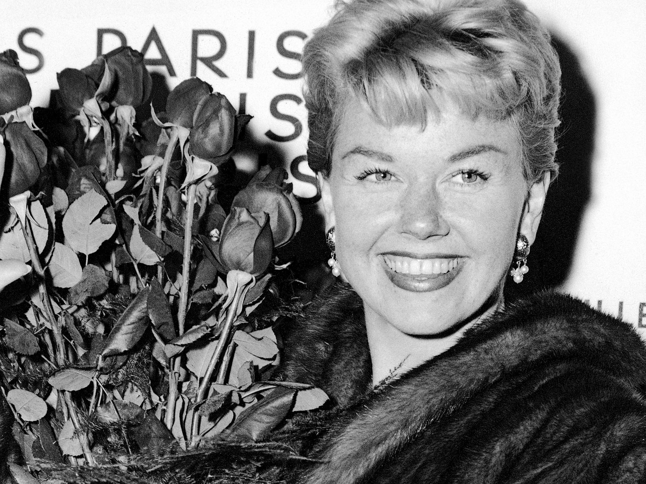 Doris Day's Bra Size and Body Measurements - Bra Size Measurements
