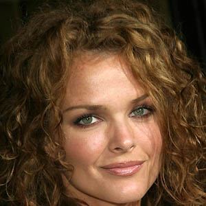 Dina Meyer