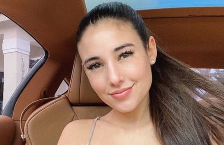 Angie Varona